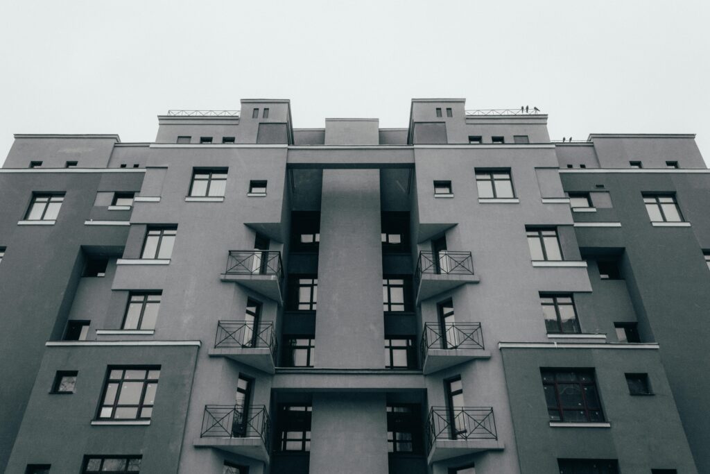 pexels-inceon-1669787